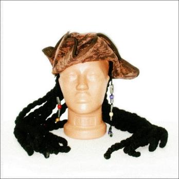 Шляпа Джека Воробья с дредами и сережками